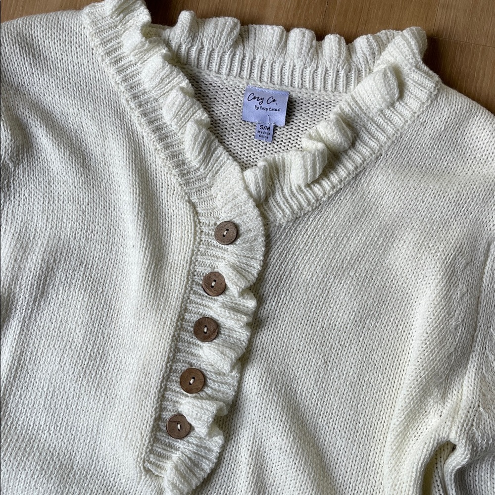 Cozy Casual Cream Knit pullover - Picture 2 of 6